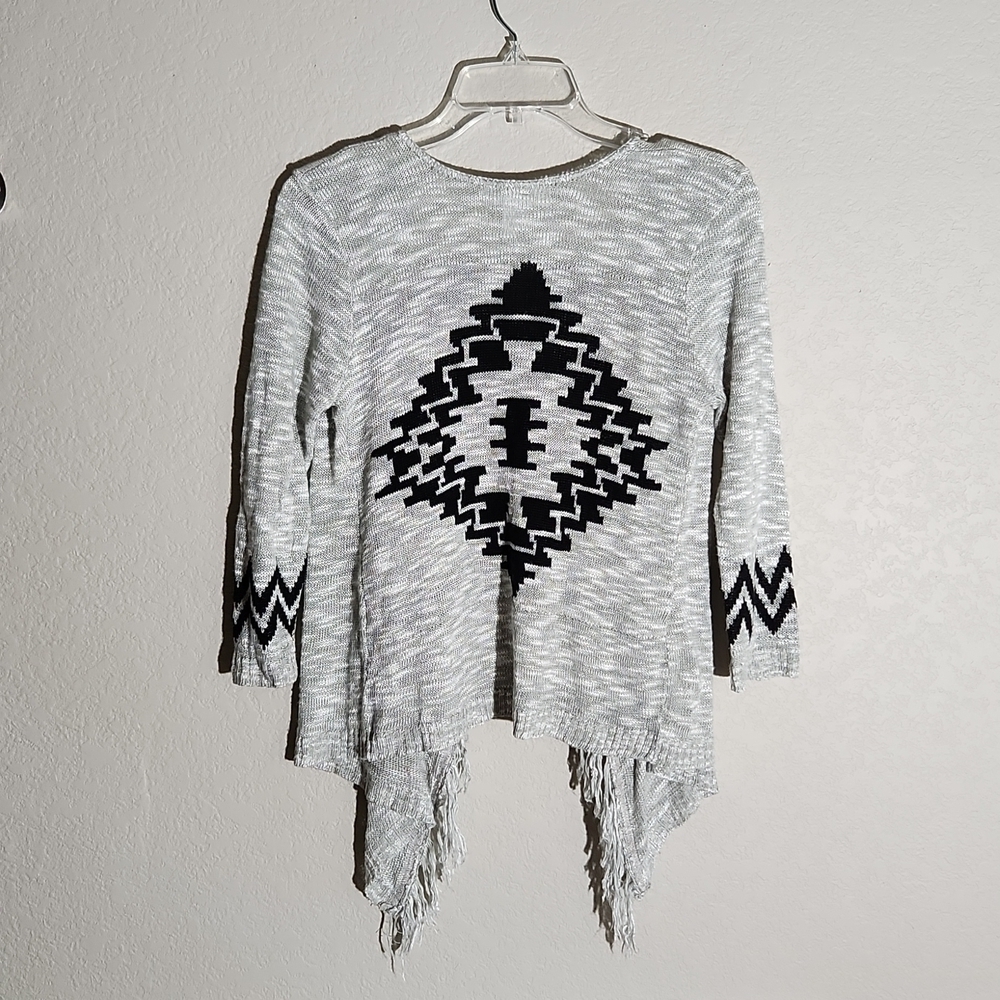 Im In love With Derek Cardigan Sweater Medium Aztec